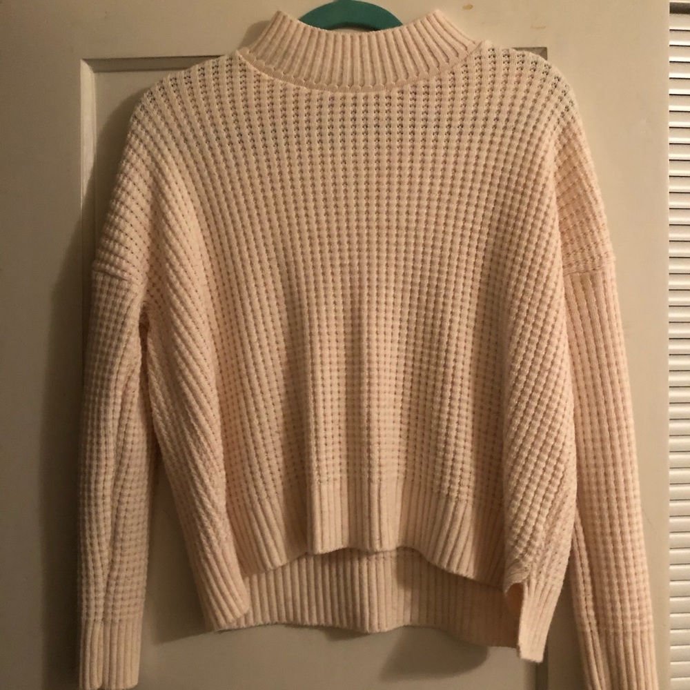 BDG Sweater